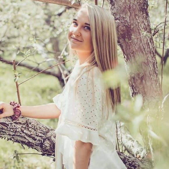 Meet the Posher Other - Meet your Posher, Emmah